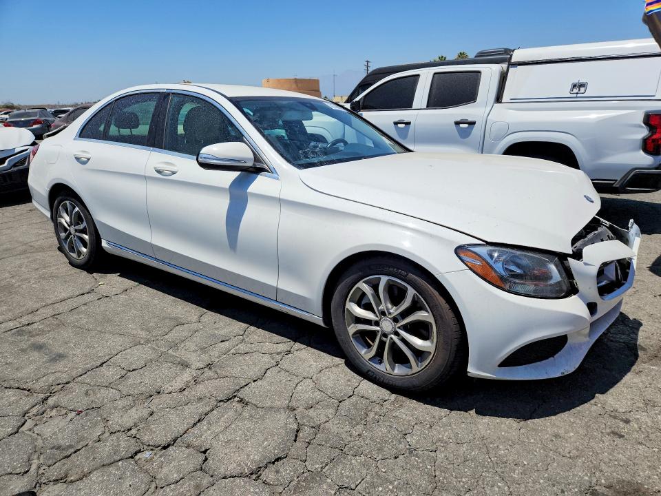 2015 Mercedes-benz C მანქანა იყიდება აუქციონზე, vin: 55SWF4JB1FU069238, აუქციონის ნომერი: 62356026