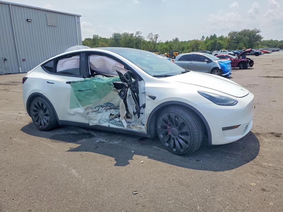 Продажа на аукционе авто 2023 Tesla Model Y, vin: 7SAYGDEF1PF833050, номер лота: 62716676