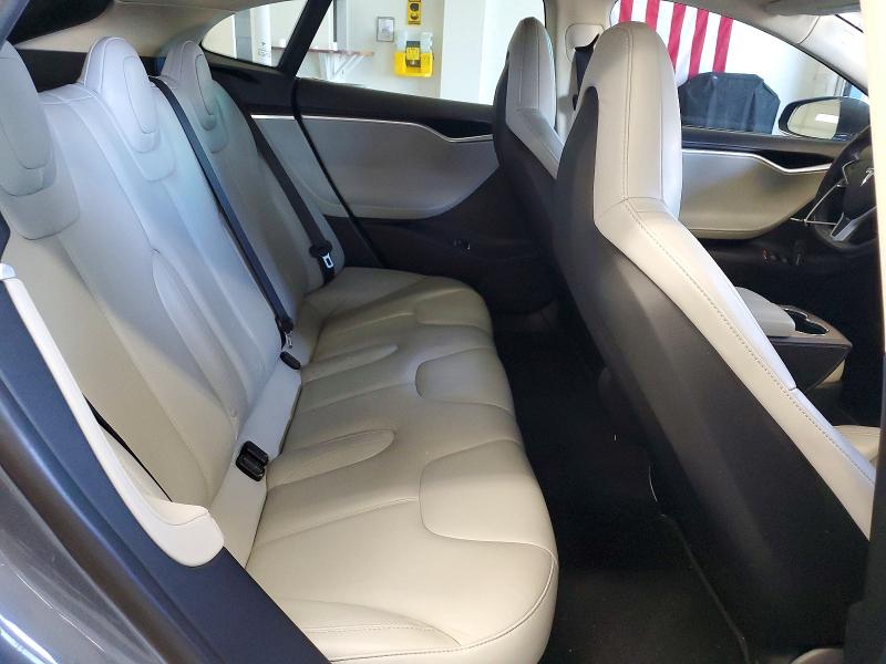 59716756 :رقم المزاد ، 5YJSA1CN8DFP26294 vin ، 2013 Tesla Model S مزاد بيع