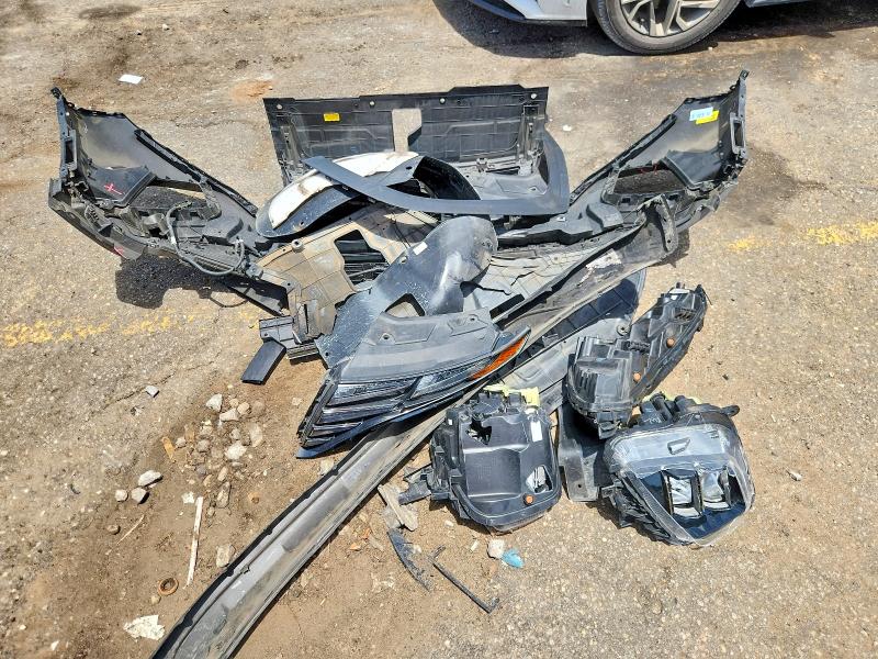 60941586 :رقم المزاد ، 5NMJB3AE7NH149295 vin ، 2022 Hyundai Tucson مزاد بيع