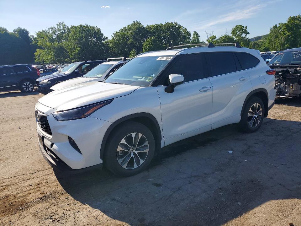 Aukcja sprzedaży 2022 Toyota Highlander, vin: 5TDHZRBH2NS224410, numer aukcji: 60747896