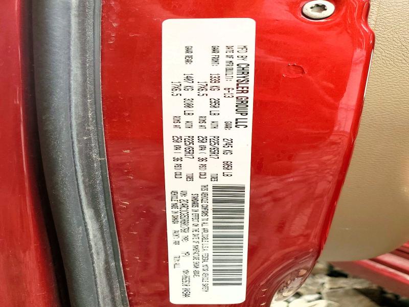 60795756 :رقم المزاد ، 2C4RC1CG5DR801760 vin ، 2013 Chrysler Town & Country مزاد بيع
