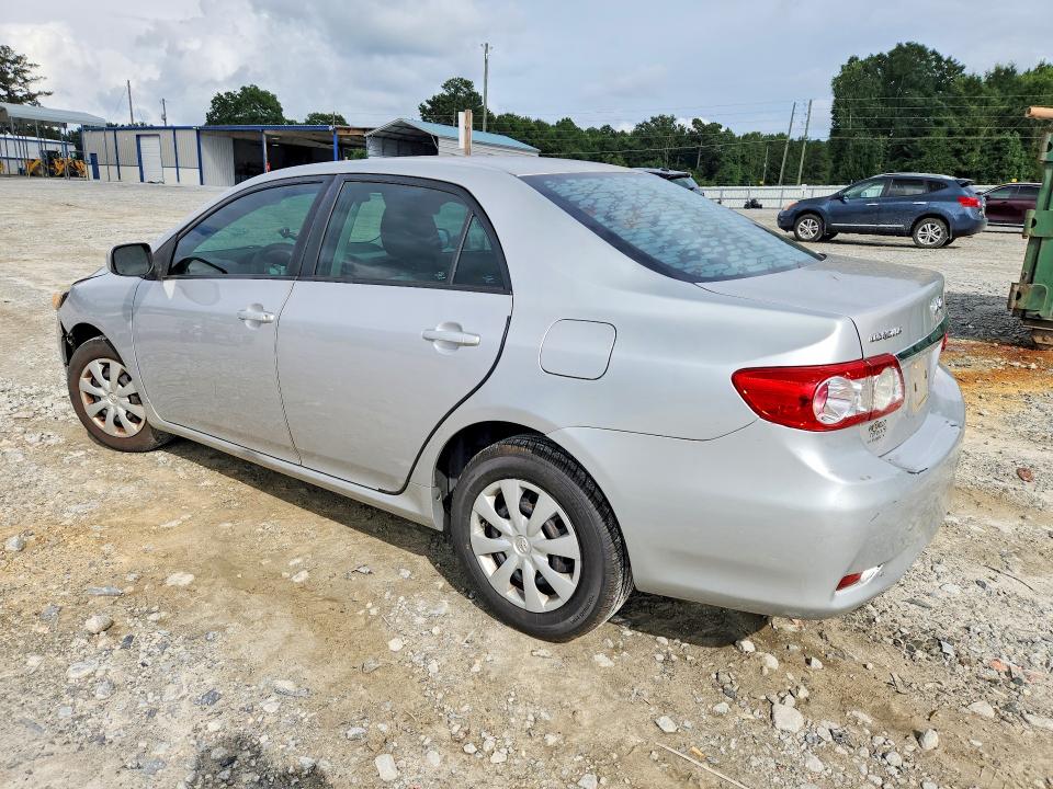 61041216 :رقم المزاد ، 2T1BU4EEXBC662363 vin ، 2011 Toyota Corolla مزاد بيع