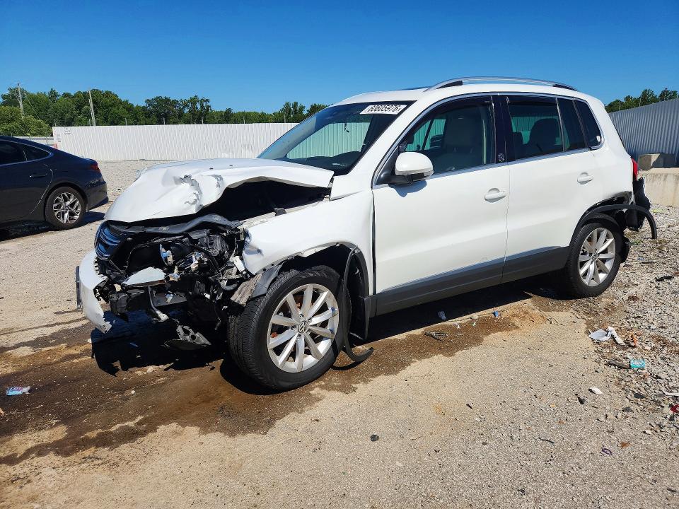 2017 Volkswagen Tiguan მანქანა იყიდება აუქციონზე, vin: WVGSV7AX0HW509489, აუქციონის ნომერი: 60605976