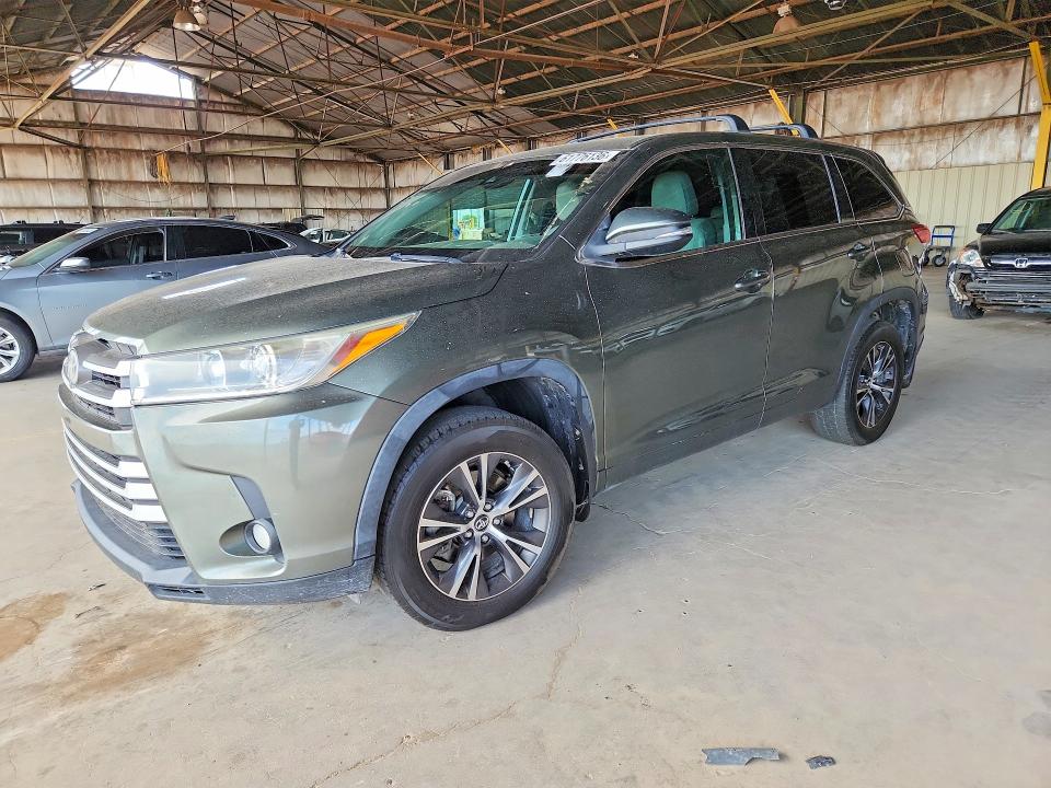 Aukcja sprzedaży 2018 Toyota Highlander, vin: 5TDBZRFH1JS838536, numer aukcji: 61776136