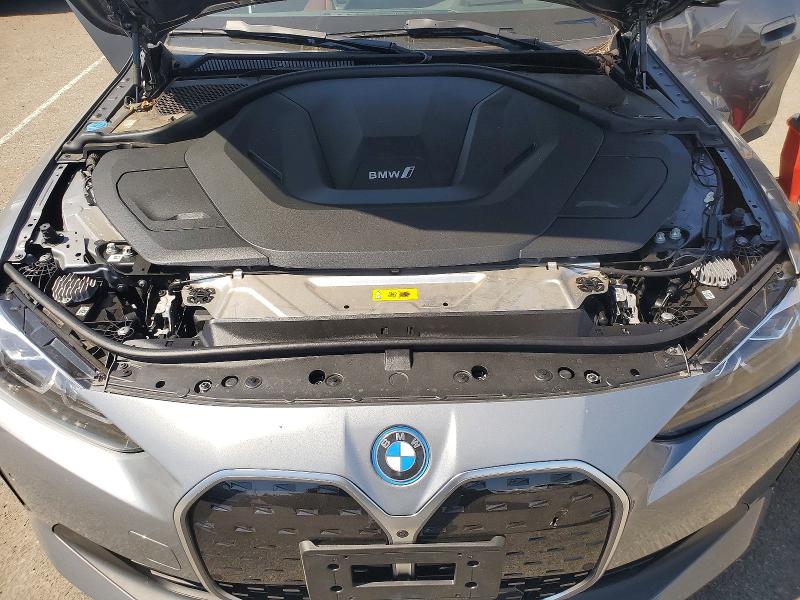 60628796 :رقم المزاد ، WBY43AW00RFS09950 vin ، 2024 Bmw I4 مزاد بيع