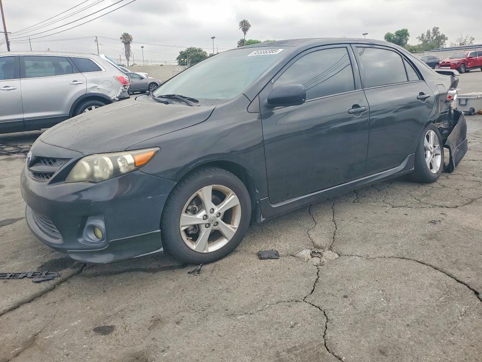 95588385 :رقم المزاد ، 2T1BU4EE4DC971751 vin ، 2013 Toyota Corolla مزاد بيع