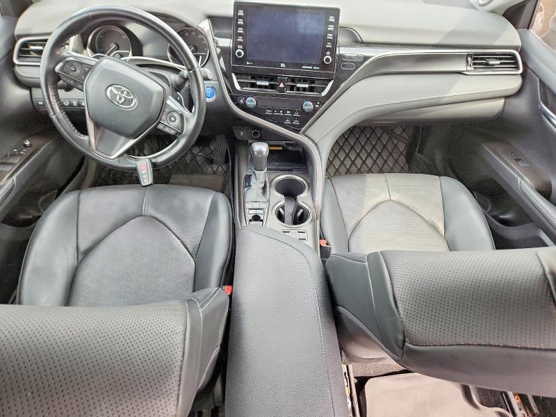 60683836 :رقم المزاد ، 4T1K31AK8NU572273 vin ، 2022 Toyota Camry مزاد بيع