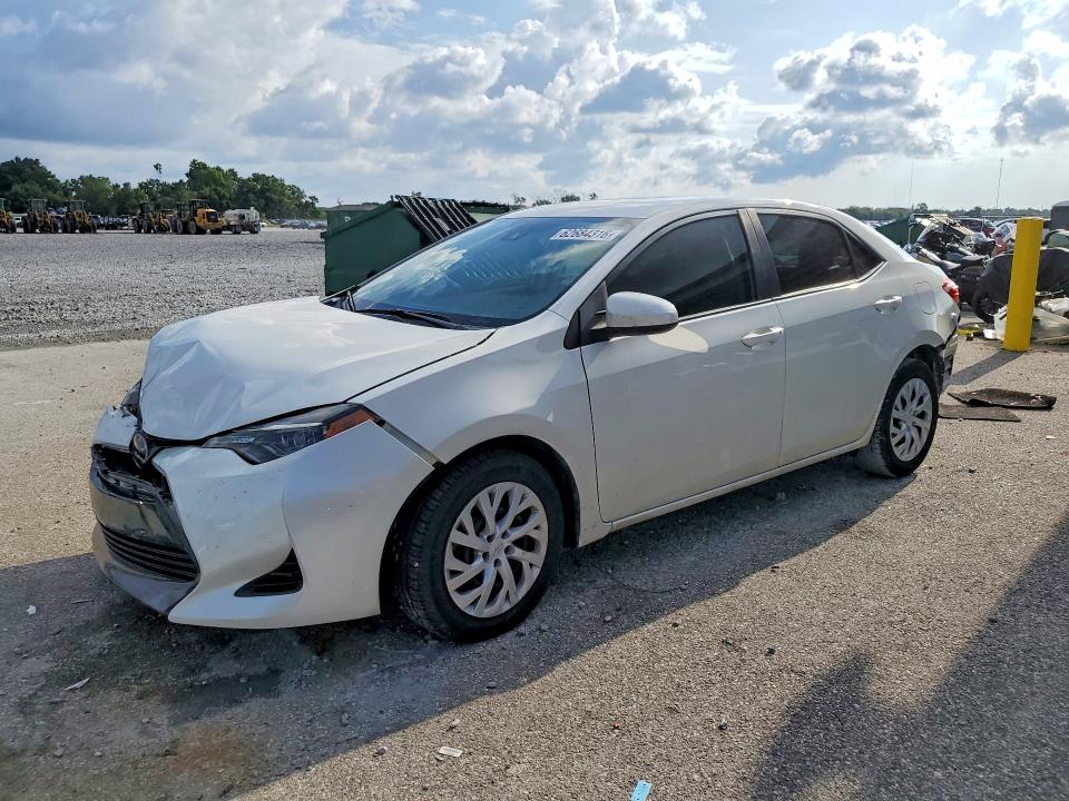 2018 Toyota Corolla მანქანა იყიდება აუქციონზე, vin: 5YFBURHE0JP779506, აუქციონის ნომერი: 62684316