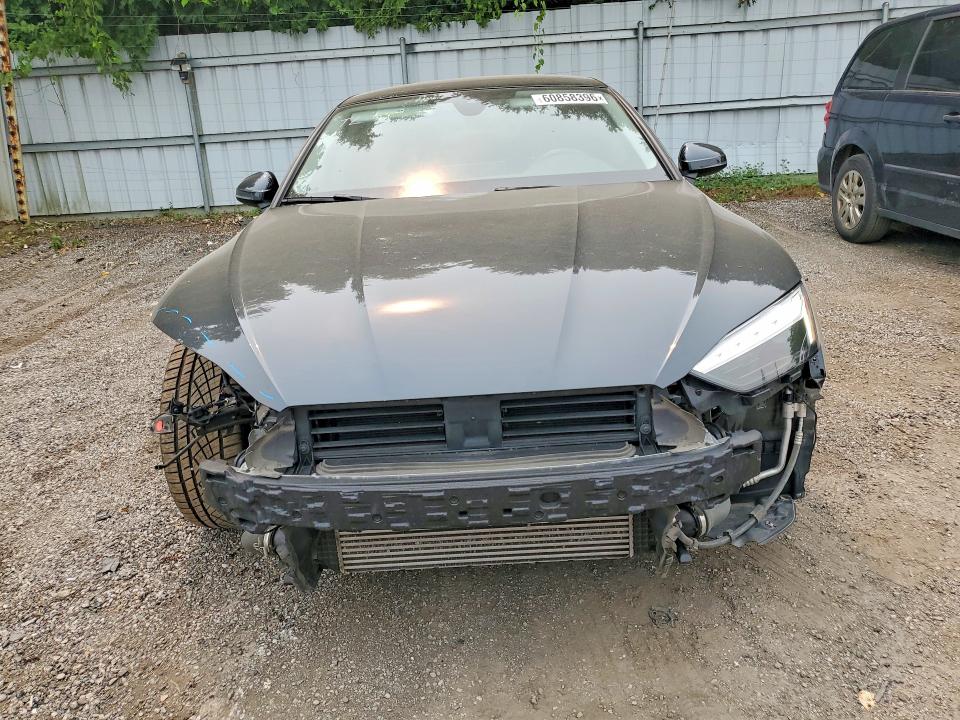 2021 Audi A5 მანქანა იყიდება აუქციონზე, vin: WAUAACF59MA039933, აუქციონის ნომერი: 60858396