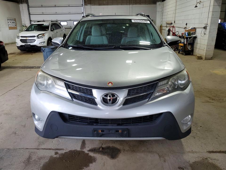 62235576 :رقم المزاد ، 2T3RFREV5EW125898 vin ، 2014 Toyota Rav4 مزاد بيع