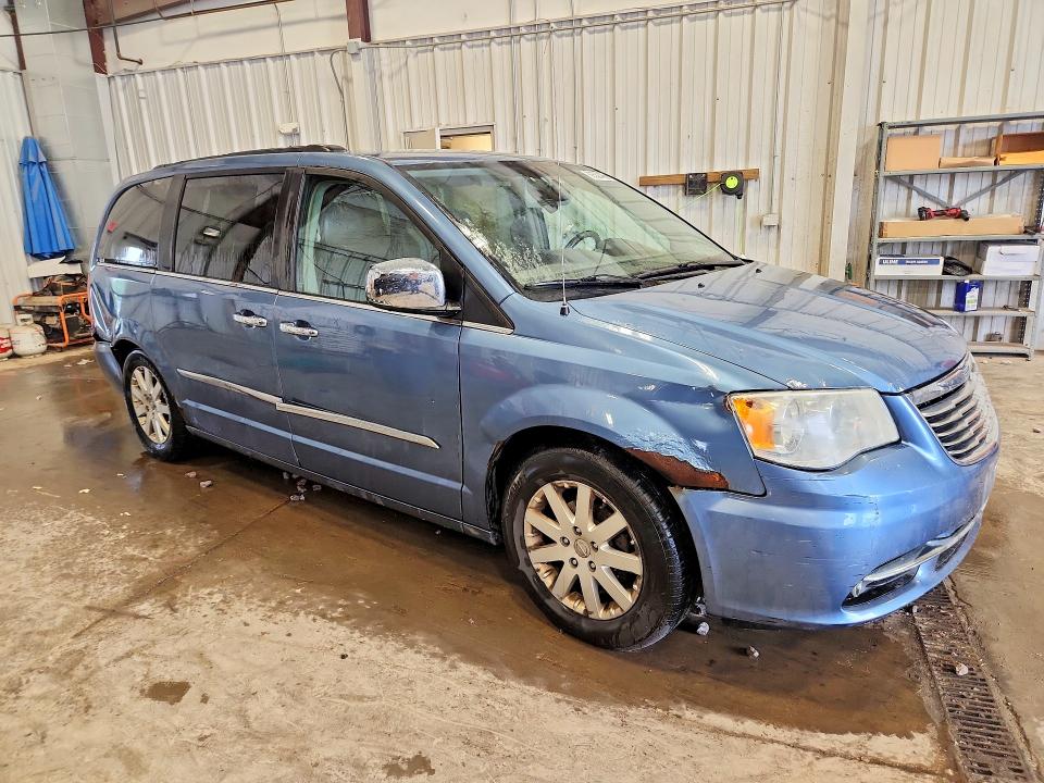 60582486 :رقم المزاد ، 2A4RR8DG9BR798195 vin ، 2011 Chrysler Town & Country مزاد بيع