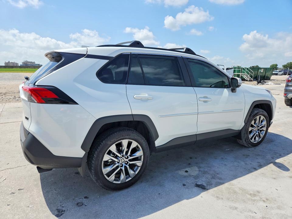Продажа на аукционе авто 2025 Toyota Rav4, vin: 2T3C1RFV3SW394593, номер лота: 61934836
