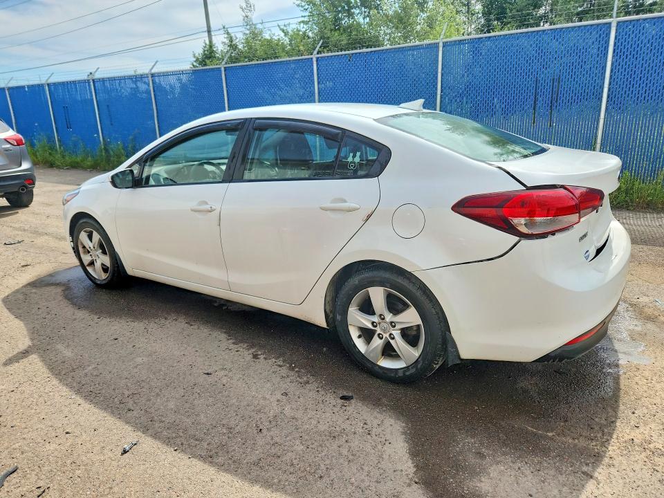 2018 Kia Forte მანქანა იყიდება აუქციონზე, vin: 3KPFL4A74JE255439, აუქციონის ნომერი: 60922506