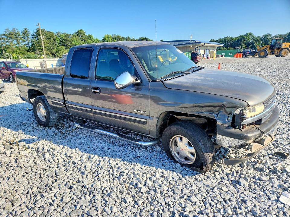 Продажа на аукционе авто 2002 Chevrolet Silverado, vin: 2GCEC19V621288423, номер лота: 60040736