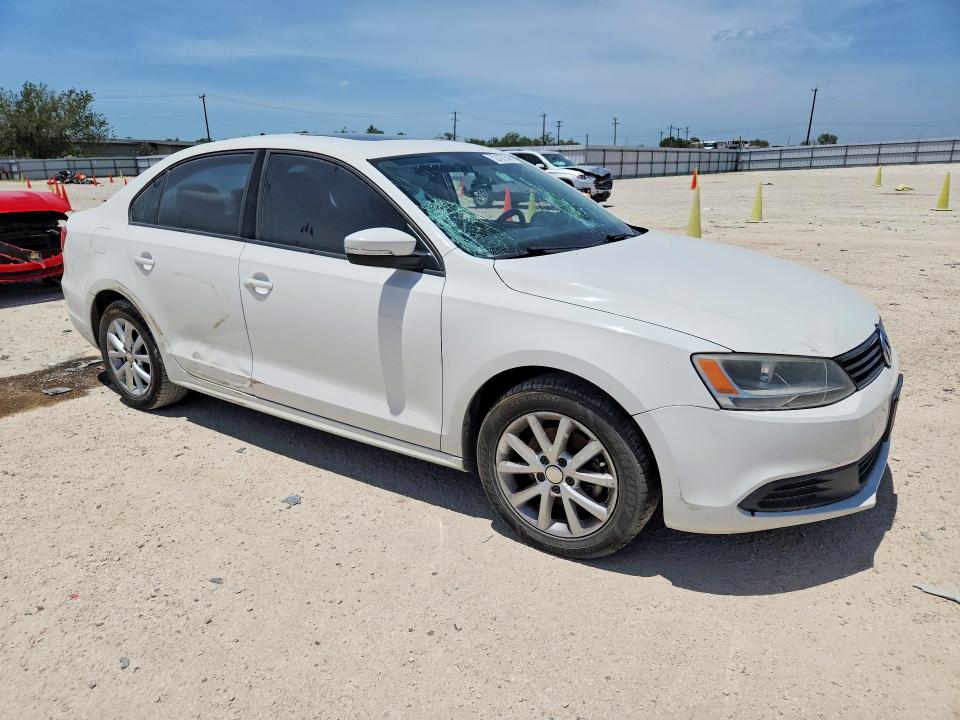 62427546 :رقم المزاد ، 3VWDX7AJ5BM305374 vin ، 2011 Volkswagen Jetta مزاد بيع