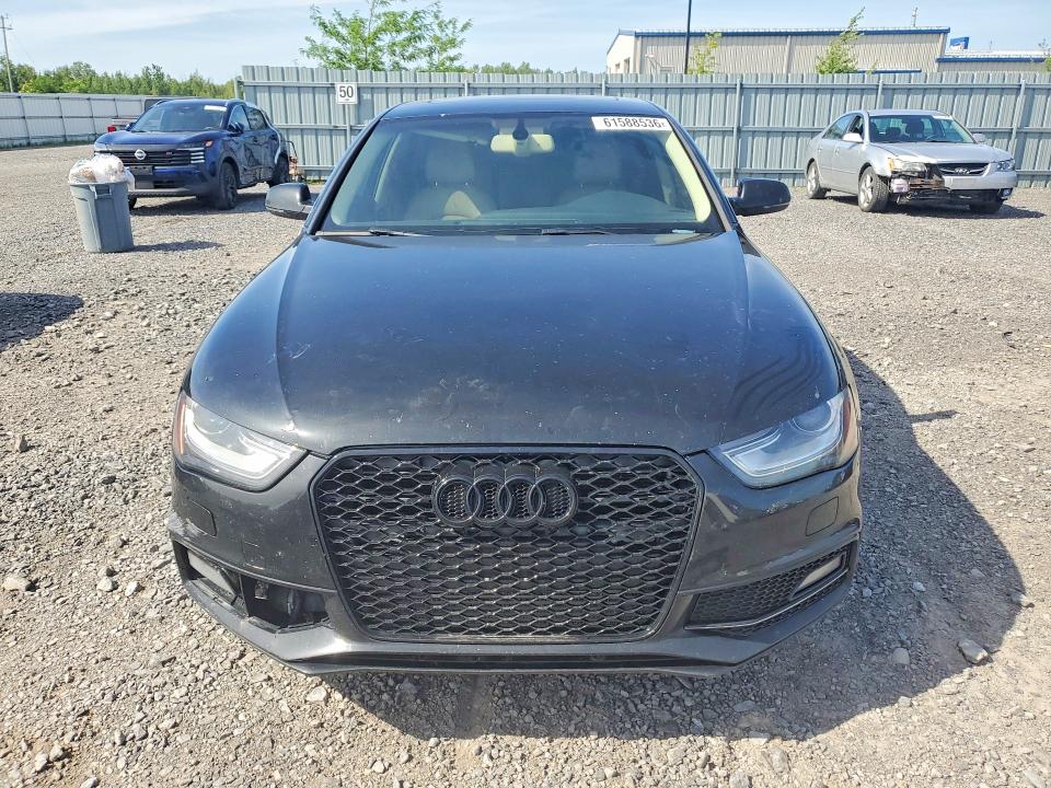 61588536 :رقم المزاد ، WAUKFCFL7FN003237 vin ، 2015 Audi A4 مزاد بيع