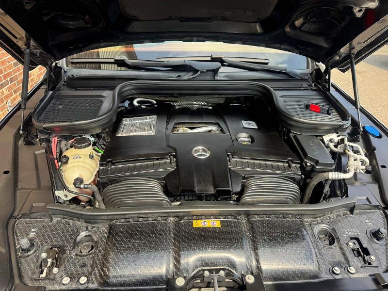 63097276 :رقم المزاد ، 4JGFF8HB4MA365600 vin ، 2021 Mercedes-benz Gls مزاد بيع