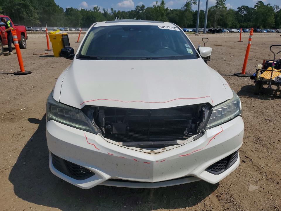 62611326 :رقم المزاد ، 19UDE2F71HA013303 vin ، 2017 Acura Ilx مزاد بيع