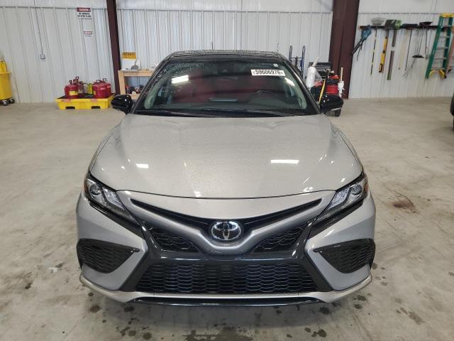 59606976 :رقم المزاد ، 4T1K61AK3RU255594 vin ، 2024 Toyota Camry مزاد بيع