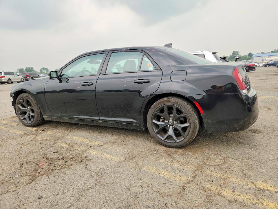 2022 Chrysler 300 მანქანა იყიდება აუქციონზე, vin: 2C3CCABG1NH184683, აუქციონის ნომერი: 61310876
