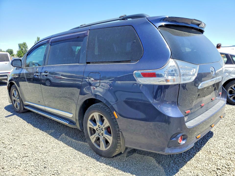2019 Toyota Sienna მანქანა იყიდება აუქციონზე, vin: 5TDEZ3DC8KS211383, აუქციონის ნომერი: 59308896