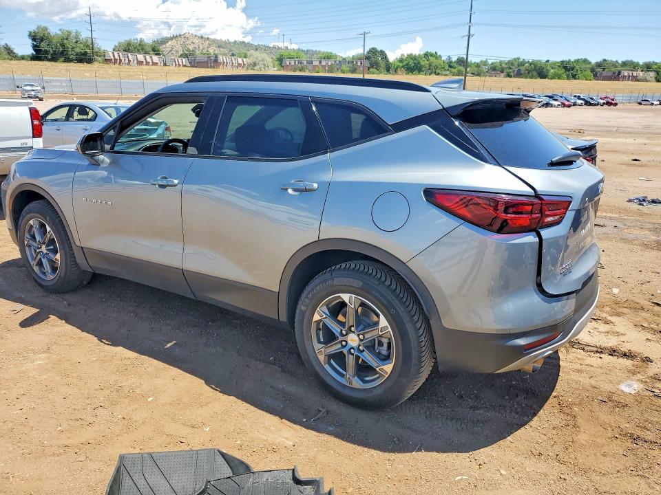 60563216 :رقم المزاد ، 3GNKBCR45PS222831 vin ، 2023 Chevrolet Blazer مزاد بيع