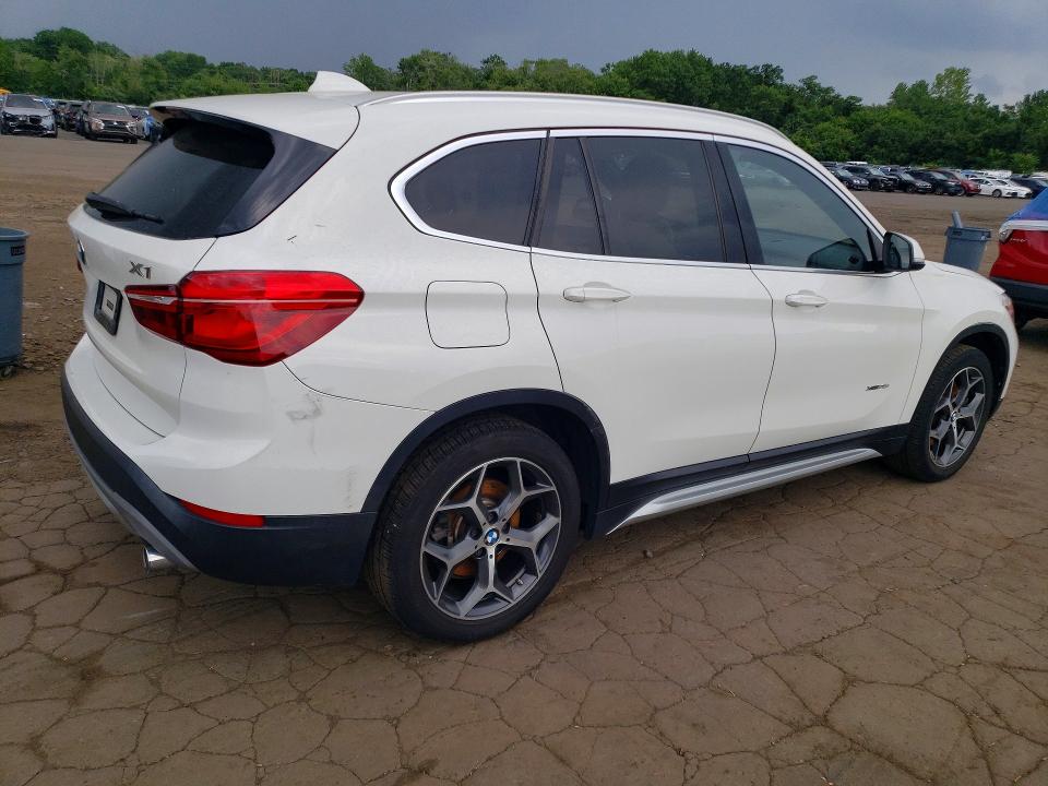 Продаж на аукціоні авто 2017 Bmw X1, vin: WBXHT3C37H5F67702, номер лоту: 61406556