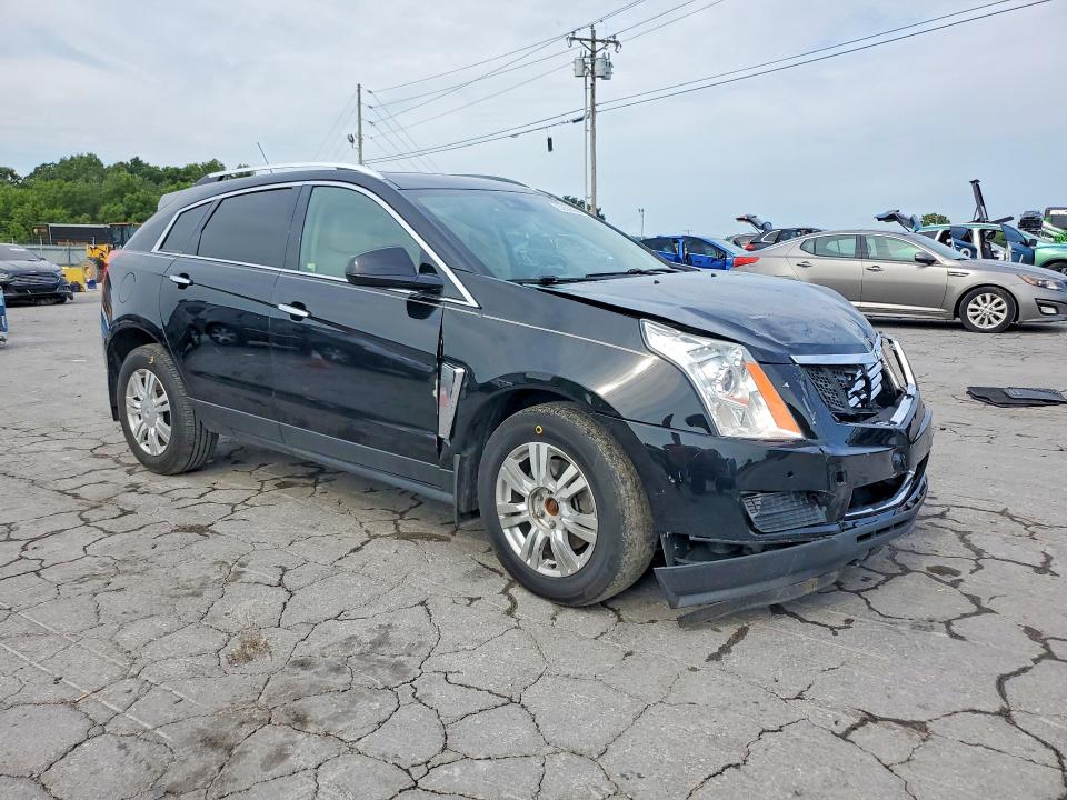 62590686 :رقم المزاد ، 3GYFNEE39GS570555 vin ، 2016 Cadillac Srx مزاد بيع