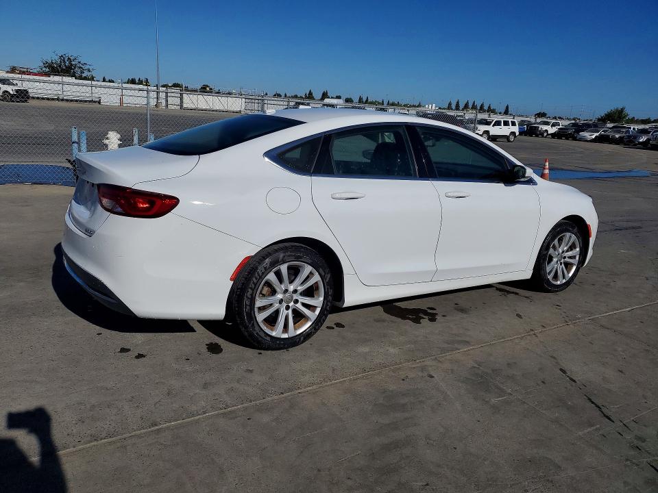 62620396 :رقم المزاد ، 1C3CCCAB8GN127540 vin ، 2016 Chrysler 200 مزاد بيع