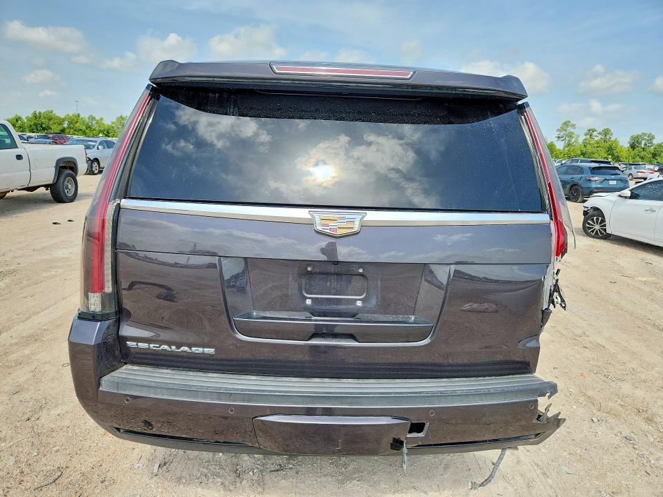 2015 Cadillac Escalade მანქანა იყიდება აუქციონზე, vin: 1GYS3NKJXFR649242, აუქციონის ნომერი: 61545186