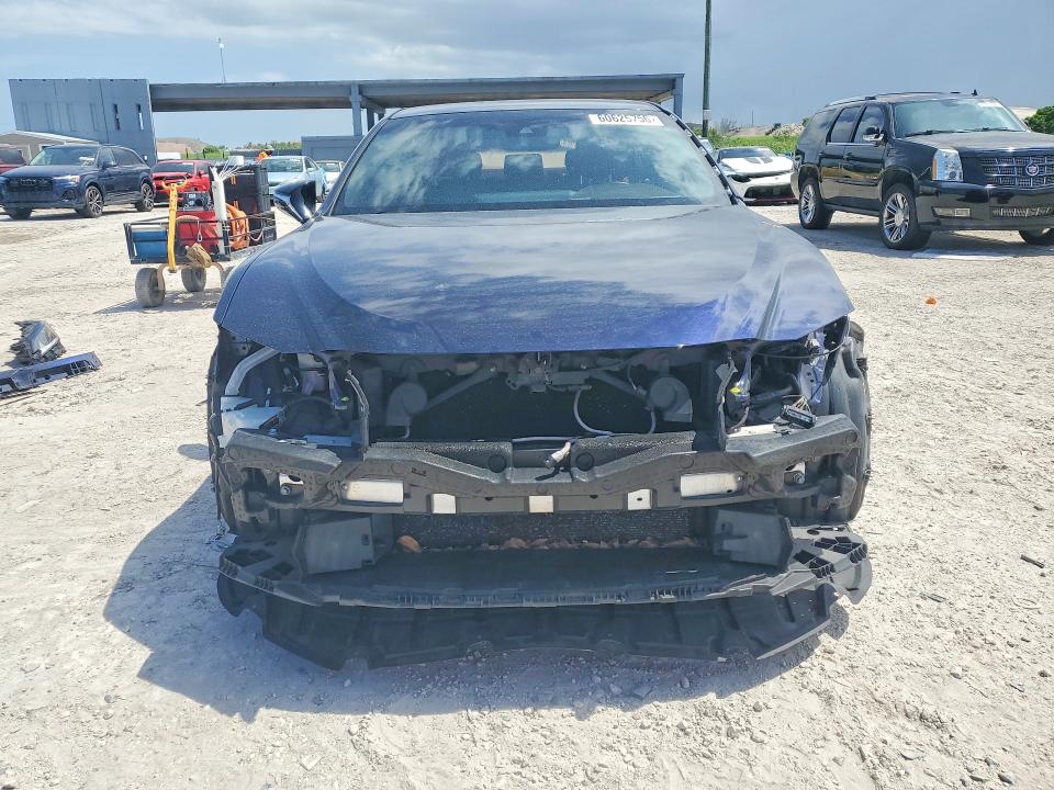60625756 :رقم المزاد ، 58ADZ1B1XMU085449 vin ، 2021 Lexus Es 350 مزاد بيع
