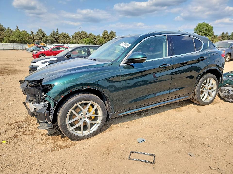 Auction sale of the 2021 Alfa Romeo Stelvio, vin: ZASPAKBNXM7D00195, lot number: 61140136