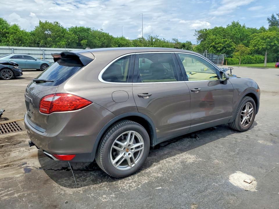 Продаж на аукціоні авто 2014 Porsche Cayenne, vin: WP1AA2A2XELA00637, номер лоту: 63548536