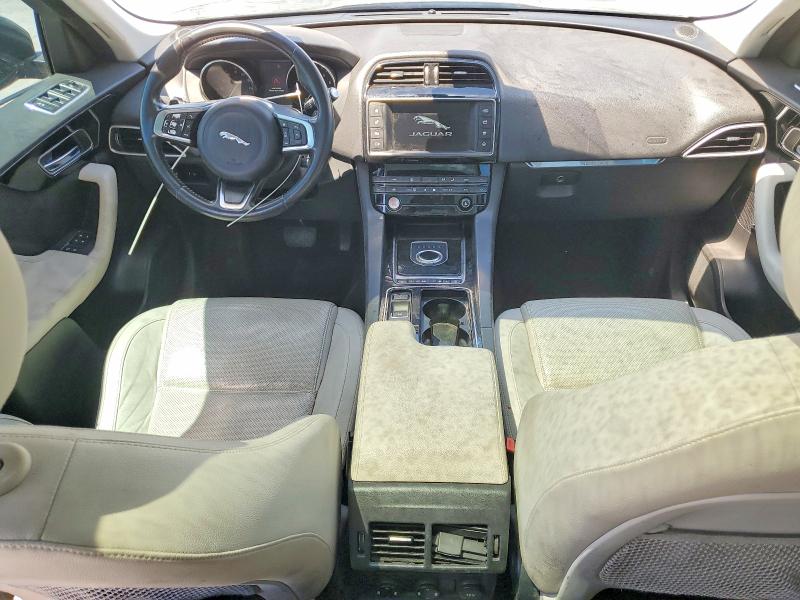 2018 Jaguar F-pace მანქანა იყიდება აუქციონზე, vin: SADCK2FX3JA256821, აუქციონის ნომერი: 61745336