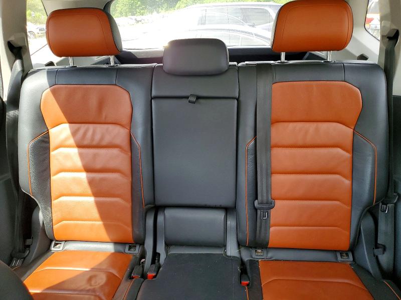Продажа на аукционе авто 2018 Volkswagen Tiguan, vin: 3VV4B7AX7JM067713, номер лота: 61551216