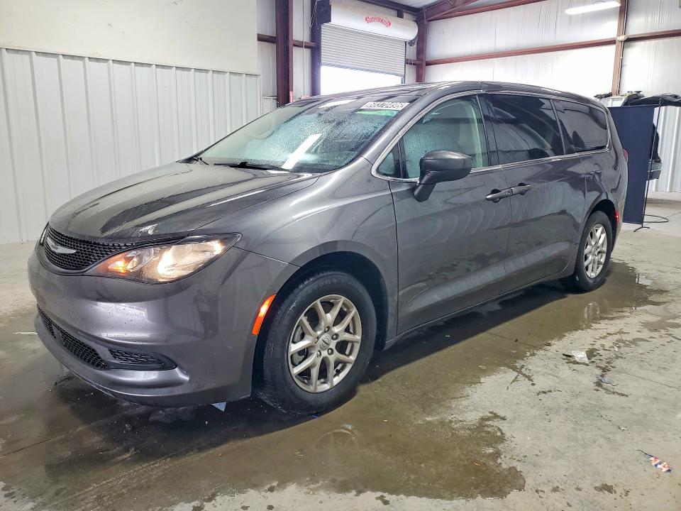 Продаж на аукціоні авто 2022 Chrysler Voyager, vin: 2C4RC1CG2NR158138, номер лоту: 60370496