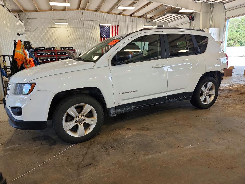 Aukcja sprzedaży 2015 Jeep Compass, vin: 1C4NJDBB8FD240245, numer aukcji: 61790736
