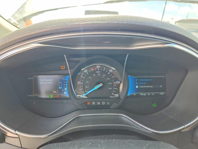 60021216 :رقم المزاد ، 3FA6P0LU4HR397461 vin ، 2017 Ford Fusion مزاد بيع