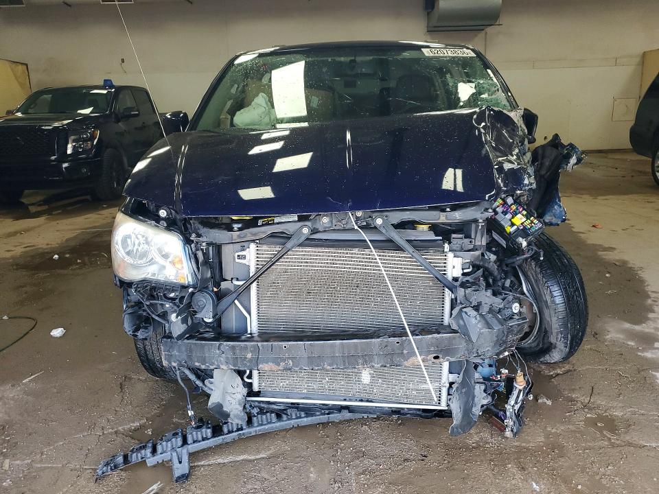 62073836 :رقم المزاد ، 2C4RC1BG4ER112148 vin ، 2014 Chrysler Town & Country مزاد بيع