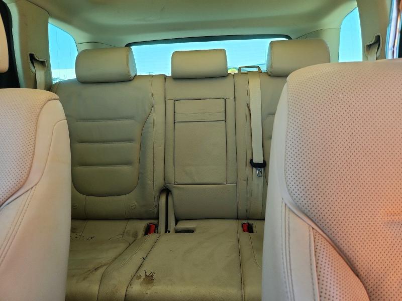 Продажа на аукционе авто 2016 Volkswagen Touareg, vin: WVGEF9BP2GD010093, номер лота: 60764866