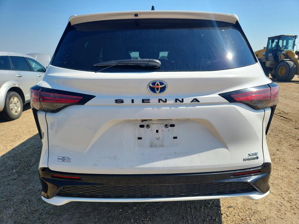 2022 Toyota Sienna მანქანა იყიდება აუქციონზე, vin: 5TDGRKEC2NS104206, აუქციონის ნომერი: 62996956