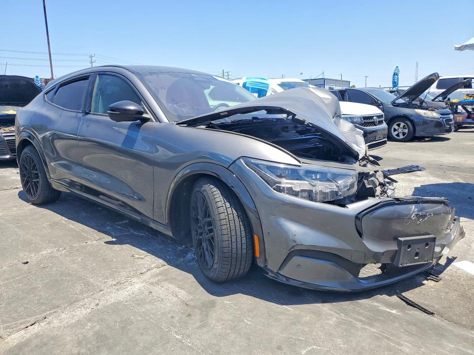 2021 Ford Mustang Mach-e მანქანა იყიდება აუქციონზე, vin: 3FMTK3SU4MMA03555, აუქციონის ნომერი: 61401176