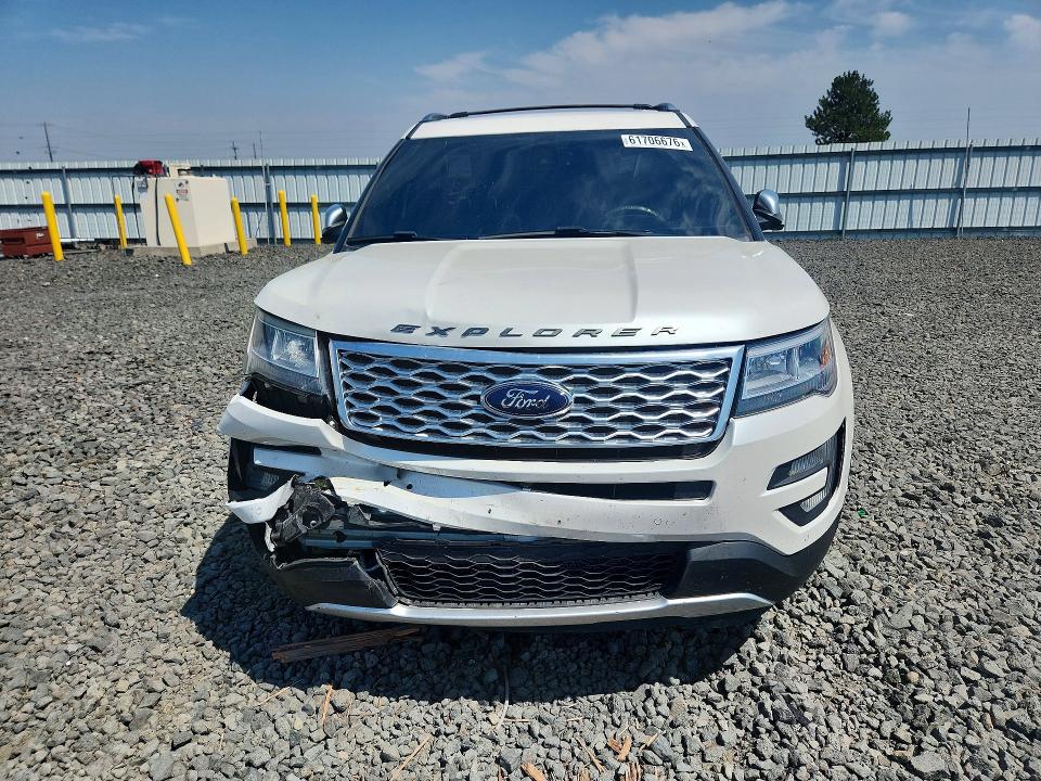 2017 Ford Explorer მანქანა იყიდება აუქციონზე, vin: 1FM5K8HT1HGB73618, აუქციონის ნომერი: 61706676