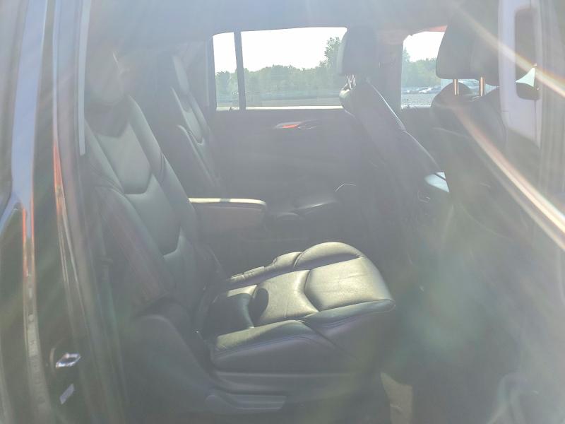 63200076 :رقم المزاد ، 1GYS4HKJ5GR287515 vin ، 2016 Cadillac Escalade مزاد بيع
