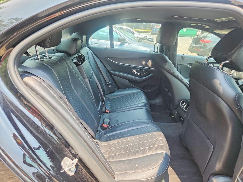 61082676 :رقم المزاد ، WDDZF4KB7HA078010 vin ، 2017 Mercedes-benz E مزاد بيع