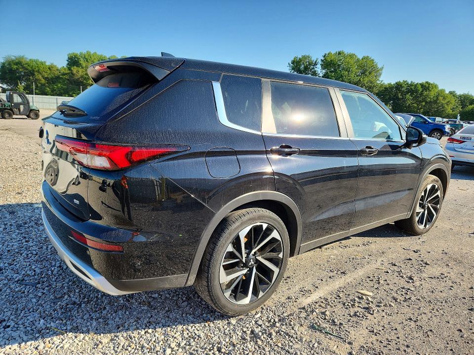 Продаж на аукціоні авто 2022 Mitsubishi Outlander, vin: JA4J4UA82NZ067927, номер лоту: 60490256