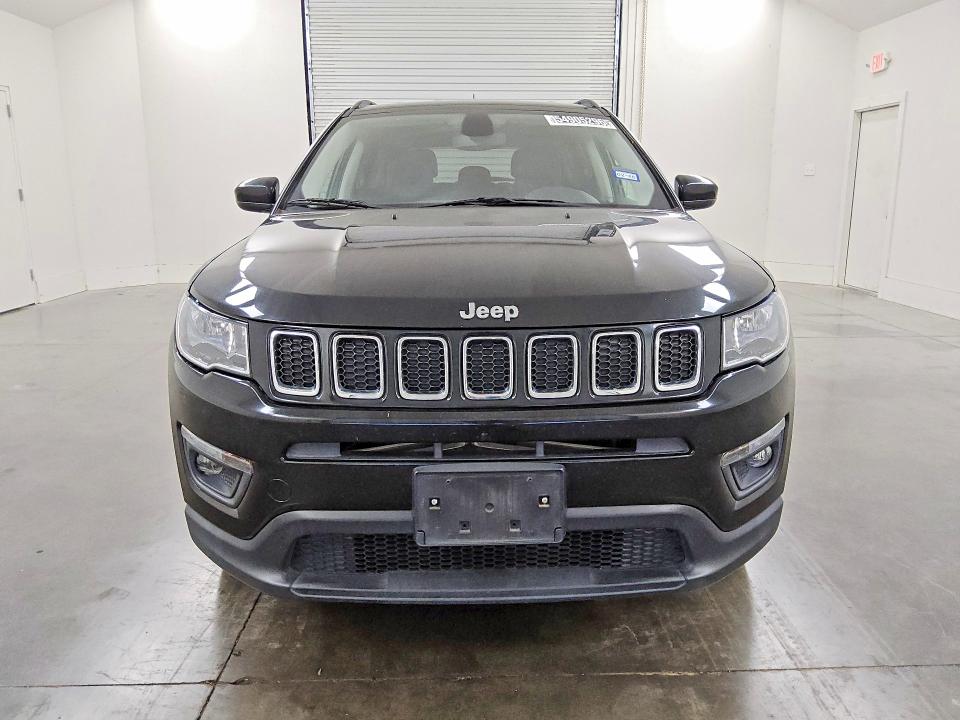 54905296 :رقم المزاد ، 3C4NJCBB8MT592517 vin ، 2021 Jeep Compass مزاد بيع