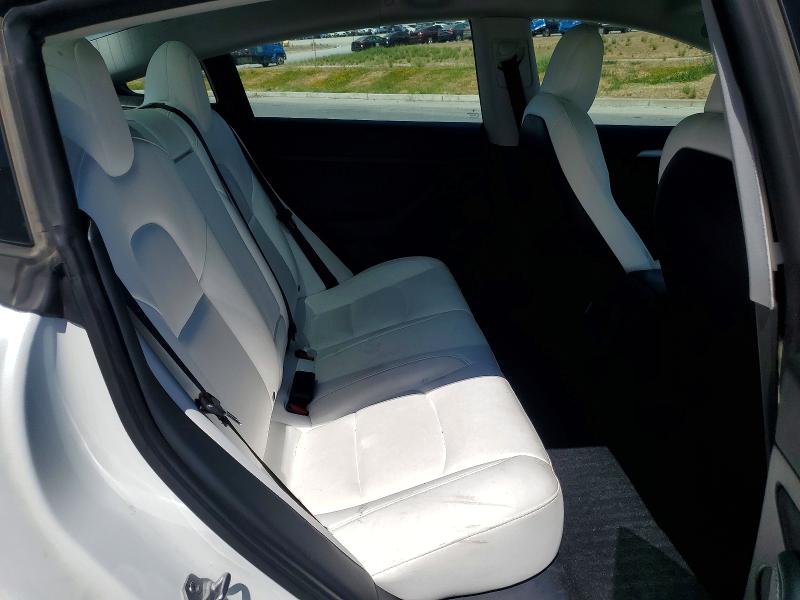 60695416 :رقم المزاد ، 5YJ3E1EA9MF995147 vin ، 2021 Tesla Model 3 مزاد بيع