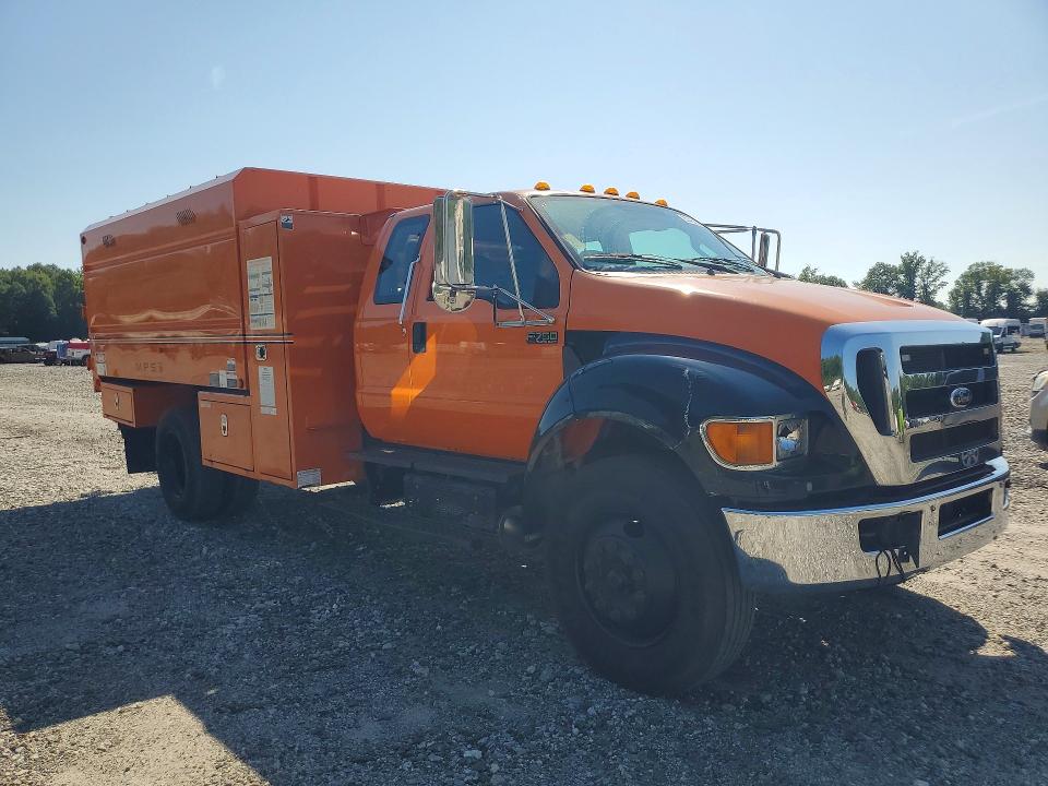 61446206 :رقم المزاد ، 3FRNX7FC2FV019244 vin ، 2015 Ford F750 مزاد بيع